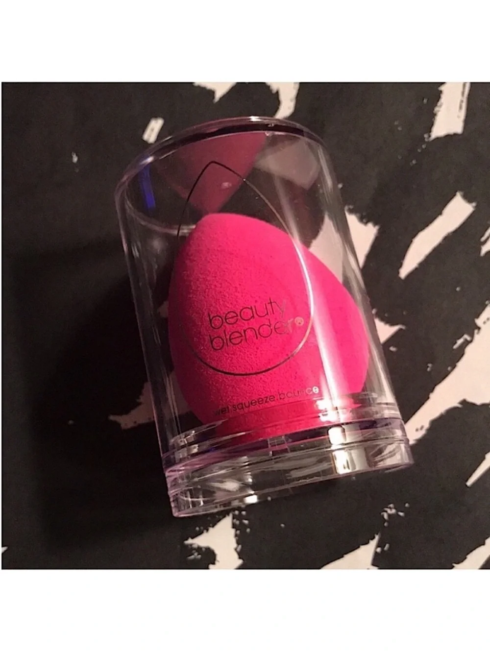 Original beautyblender Sponge in Pink and Solid Lavender Blendercleanser Set